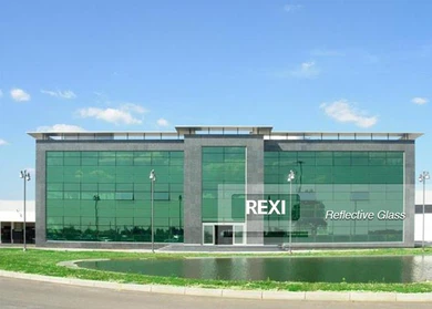 Vidrio reflectante verde oscuro